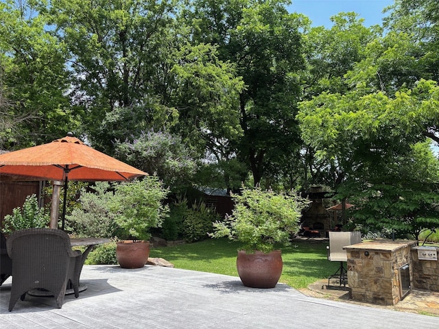 6814 Blackwood Dr, Dallas, TX 75231 - view of patio with a wooden deck