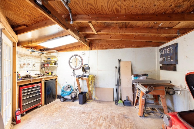 6814 Blackwood Dr, Dallas, TX 75231 - garage featuring a workshop area