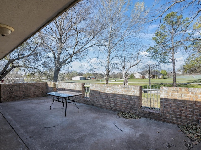 175 Clover Ln, Decatur, TX 76234 - view of patio / terrace featuring a gate and a fenced front yard