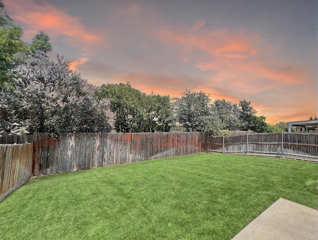 4013 Hollow Lake Rd, Fort Worth, TX 76262 - view of yard
