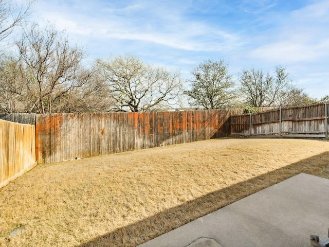 4013 Hollow Lake Rd, Fort Worth, TX 76262 - view of yard with a patio area
