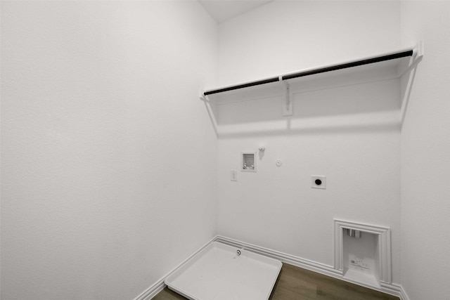 2412 Bulin Dr, Mansfield, TX 76063 - washroom featuring gas dryer hookup, hookup for an electric dryer, hookup for a washing machine, baseboards, and dark wood-type flooring