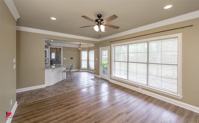 339 Hunters Holw, Bossier City, LA 71111 - unfurnished living room featuring a ceiling fan, wood finished floors, baseboards, ornamental molding, and recessed lighting