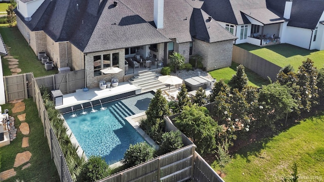 1113 Forest Trail Dr, Shreveport, LA 71106 - view from above of property with a pool