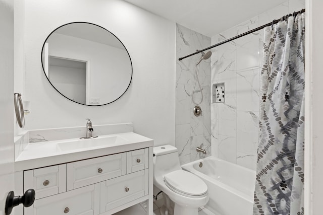full bath with toilet, vanity, and shower / bath combo with shower curtain