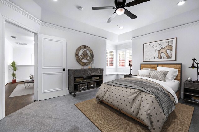 4929 Alcott St, Dallas, TX 75206 - carpeted bedroom with recessed lighting, a ceiling fan, and crown molding