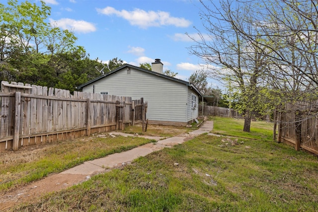 820 Blackfoot Ct, Granbury, TX 76048 - view of yard featuring a fenced backyard