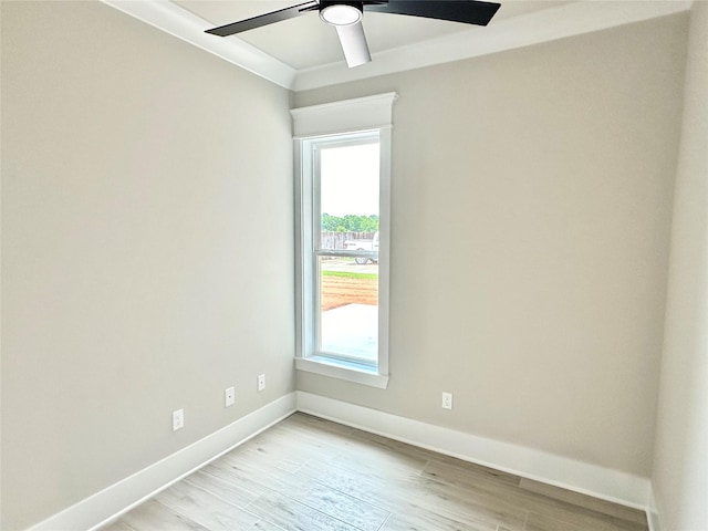 637 Caledonia Dr, Bossier City, LA 71111 - unfurnished room with baseboards, light wood-style flooring, and a ceiling fan