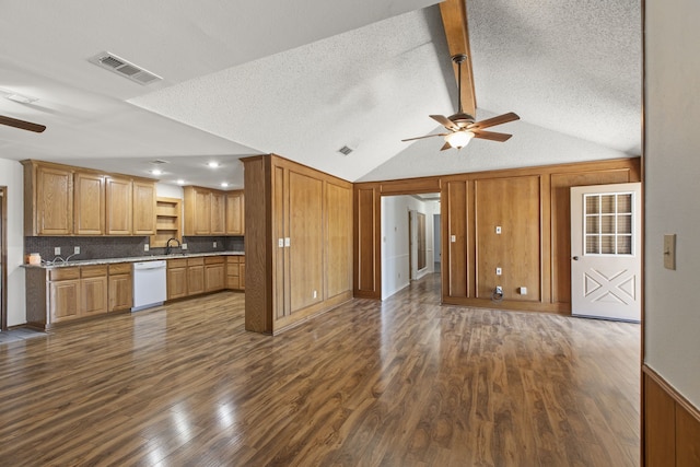 kitchen featuring visible vents, ceiling fan, dishwasher, and dark wood-style flooring