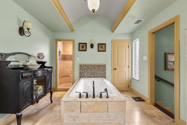 10790 White Settlement Rd, Fort Worth, TX 76108 - foyer featuring light tile patterned floors, vaulted ceiling, and baseboards