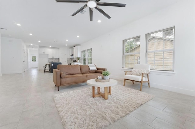 318 Whitworth St, Sulphur Springs, TX 75482 - living area with recessed lighting, baseboards, light tile patterned flooring, visible vents, and ceiling fan