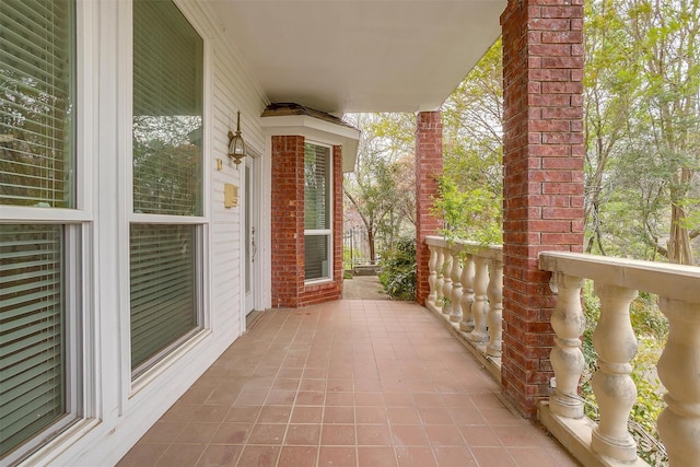 1002 Loch Lomond Dr, Arlington, TX 76012 - view of patio