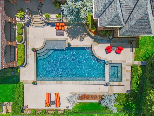 birds eye view of property