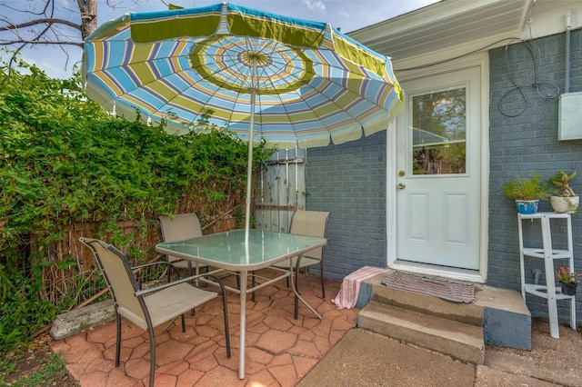 635 Richmondell, Dallas, TX 75211 - view of patio / terrace featuring outdoor dining area
