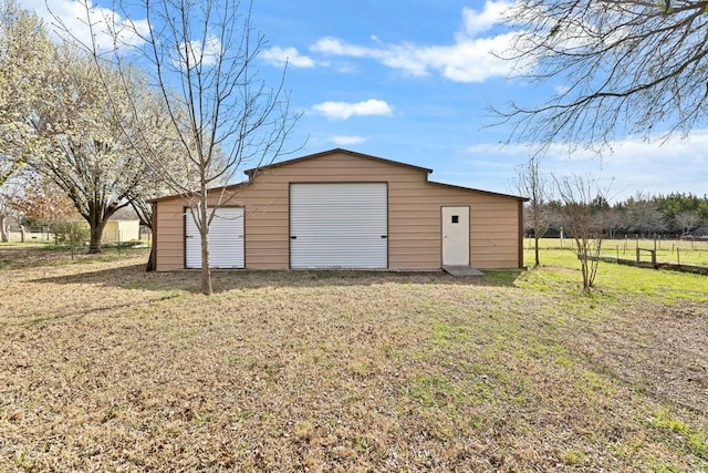 821 Seeton Rd, Mansfield, TX 76063 - view of detached garage