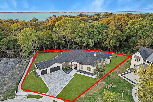 137 Ambrosia Ln, Heath, TX 75032 - aerial view of property and surrounding area featuring property parcel outlined and a large body of water