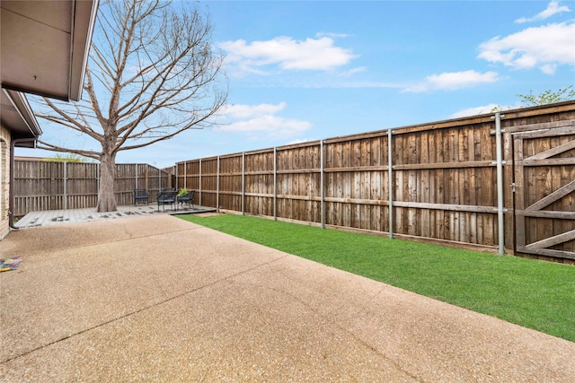 5218 Pueblo Ln, Frisco, TX 75034 - view of yard with a patio