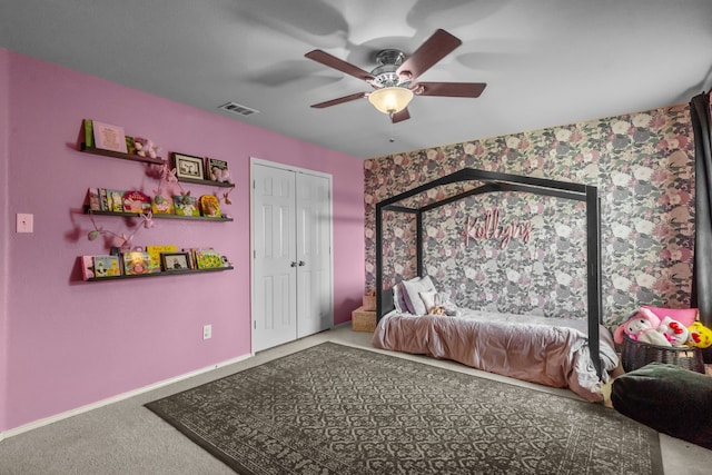 2416 Grand Rapids Dr, Fort Worth, TX 76177 - bedroom featuring carpet flooring, ceiling fan, a closet, and baseboards