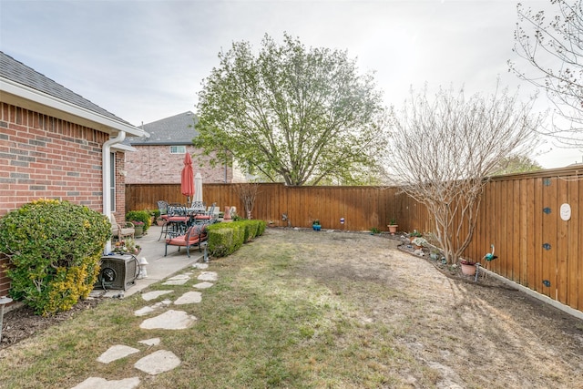 209 Timberbluff Ln, Murphy, TX 75094 - view of yard with a patio and a fenced backyard