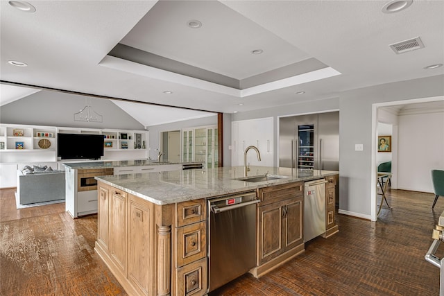5230 Boca Raton Dr, Dallas, TX 75229 - kitchen featuring visible vents, a sink, a tray ceiling, a large island with sink, and stainless steel dishwasher