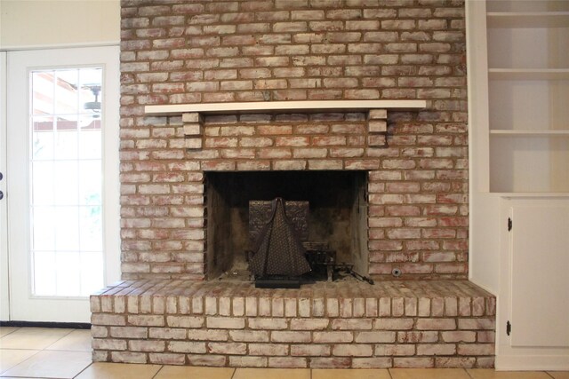 4605 Avoca St, Fort Worth, TX 76132 - detailed view of a brick fireplace