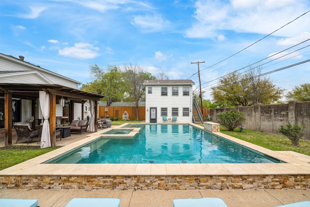 320 Eastwood Ave, Fort Worth, TX 76107 - view of swimming pool with an outdoor hangout area, a fenced backyard, an outdoor structure, a pool with connected hot tub, and a patio
