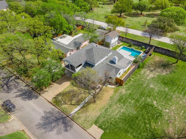 320 Eastwood Ave, Fort Worth, TX 76107 - view from above of property featuring a pool