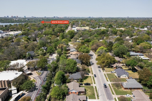 bird's eye view featuring a city view