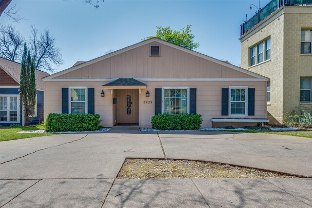 3929 Collinwood Ave, Fort Worth, TX 76107 - view of front of property