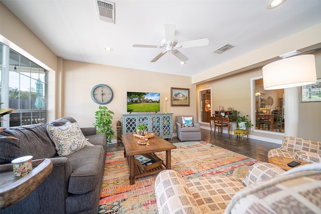 1022 High Meadow Dr, Mount Vernon, TX 75457 - living area with a ceiling fan, recessed lighting, baseboards, and visible vents