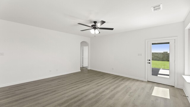 724 Hidden Feather, Lavon, TX 75166 - full bath with double vanity and baseboards