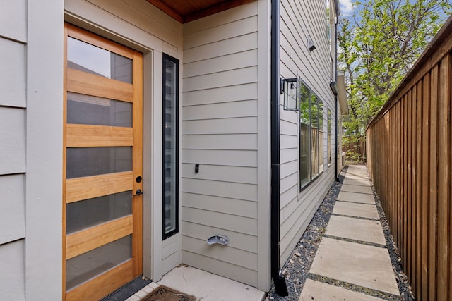 2228 Wycliff Ave, Dallas, TX 75219 - view of exterior entry featuring fence
