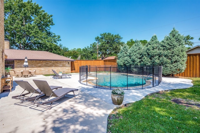 4055 Fawnhollow Dr, Dallas, TX 75244 - view of pool featuring a patio
