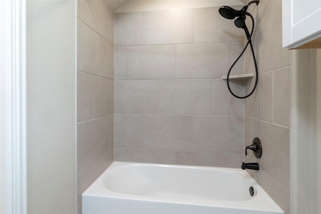 1413 Artesia Ln, Mclendon Chisholm, TX 75032 - bathroom with shower / bathtub combination