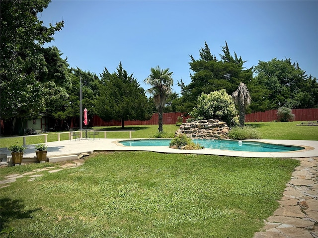 2610 Jakes Ct, Midlothian, TX 76065 - view of yard