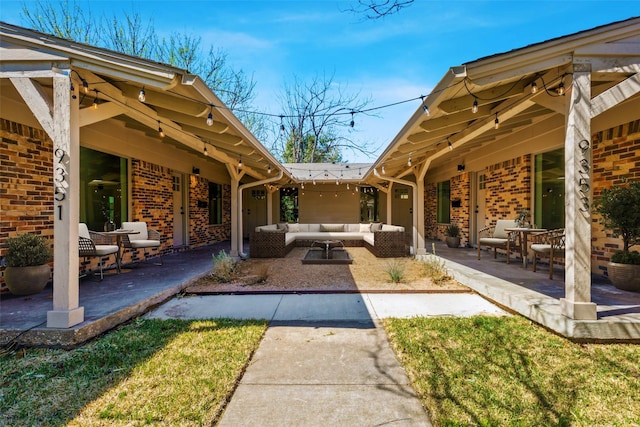 view of yard with a patio and an outdoor hangout area