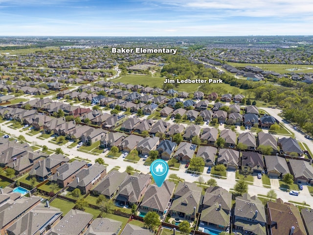 5604 Datewood Ln, Mckinney, TX 75071 - aerial view of property and surrounding area featuring nearby suburban area