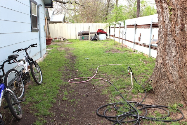 1090 N Race St, Stephenville, TX 76401 - view of yard featuring a fenced backyard