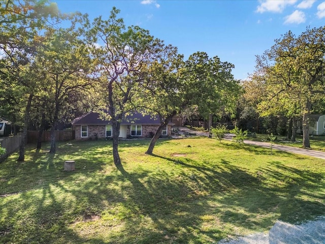 120 Southwinds Dr, Weatherford, TX 76087 - view of yard featuring fence