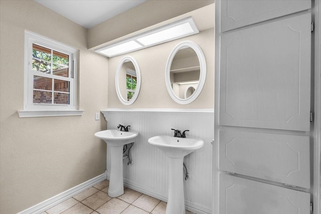 120 Southwinds Dr, Weatherford, TX 76087 - bathroom with tile patterned floors and baseboards