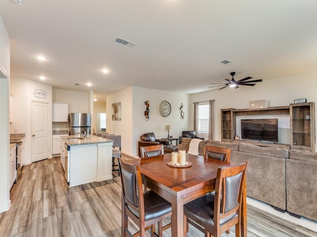 5665 Brownstone Ln, Fort Worth, TX 76036 - dining space featuring light wood-type flooring, visible vents, recessed lighting, and ceiling fan