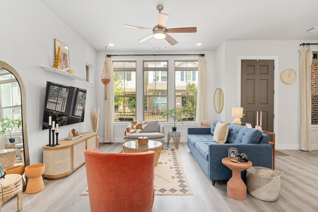 1065 Manacor Ln, Dallas, TX 75212 - living area with wood finished floors, ceiling fan, baseboards, and recessed lighting