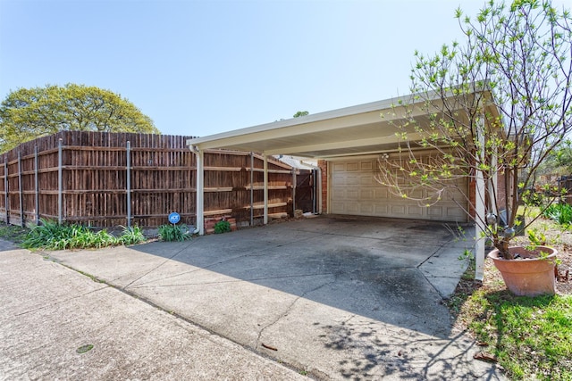 7 Harolds Cir, Richardson, TX 75081 - view of garage