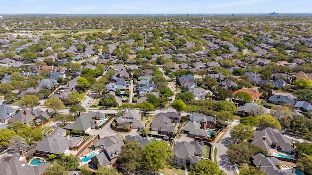 bird's eye view with a residential view