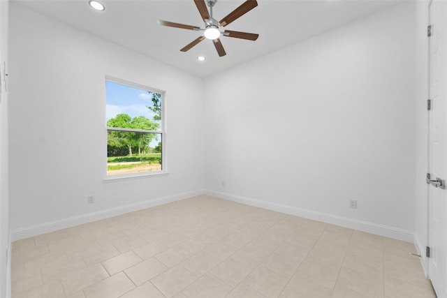 6048 Vz County Rd Unit 2120, Wills Point, TX 75169 - empty room with recessed lighting, baseboards, and a ceiling fan