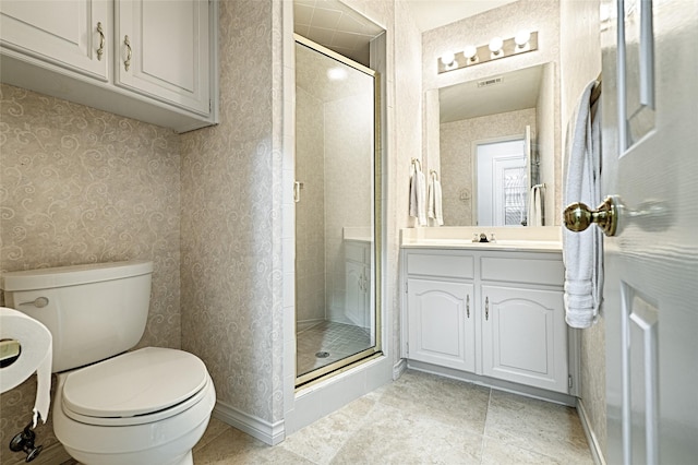 2215 Burgundy Dr, Carrollton, TX 75006 - full bathroom featuring toilet, a stall shower, wallpapered walls, and visible vents