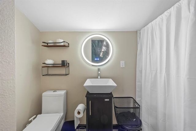 160 Pioneer Ct, Royse City, TX 75189 - bathroom featuring toilet and vanity
