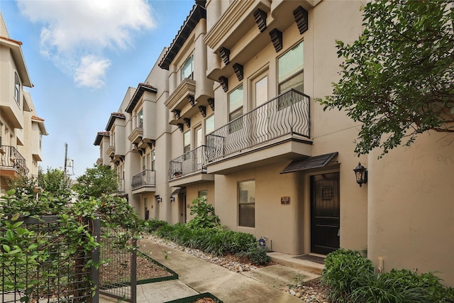 3118 Ross Ave Unit 5, Dallas, TX 75204 - view of property