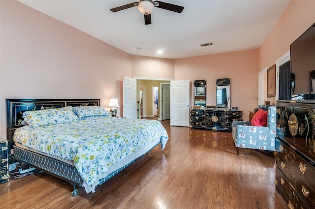 1207 Stafford St, Dallas, TX 75208 - bedroom featuring wood finished floors and ceiling fan