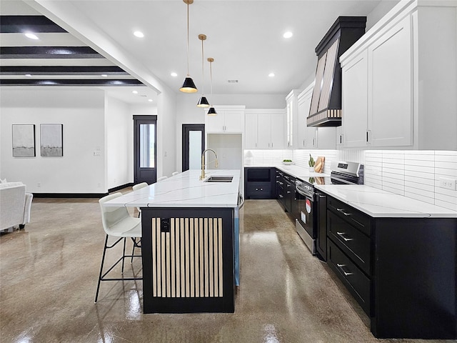 kitchen with tasteful backsplash, concrete flooring, a sink, electric stove, and dark cabinetry